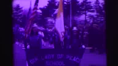 LYNBROOK NEW YORK-broo: A Lady And Her Troop Was Moving And March Fast In The