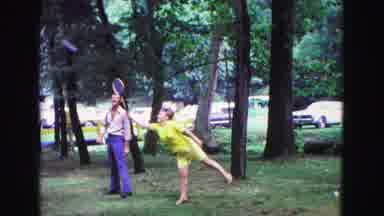 NEW ORLEANS--orl: Family Get Together Games Fun Holiday Park Tennis Outing Sport
