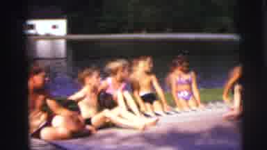 MOBILE ALABAMA-ile-: Cute Little Kids Gather Around