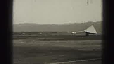 Harrisburg Penn (1946): Airplane Takes Off In 30 Seconds