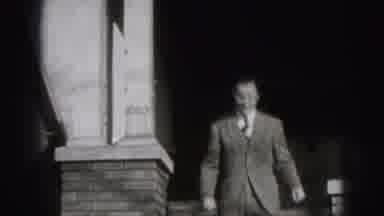 Harrisburg Penn (1946): A Man Was Among Around The Buildings Are Nice To Have