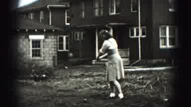 New Cumberland Penn (1946): A Lady Apply Playing The Golf And With Grace Playing