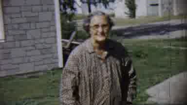 Chadron Nebraska (1959): Green Park And Grandmas Walking