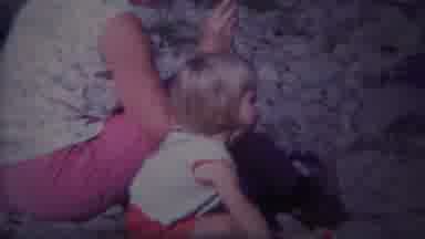 Yellowstone Wyoming (1967): Green Park To Play Mother And Child