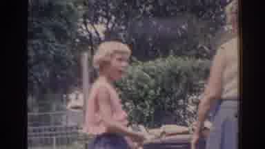 Florida USA (1962): People Trees Clothing Daylight Glasses Face Sun Faces House