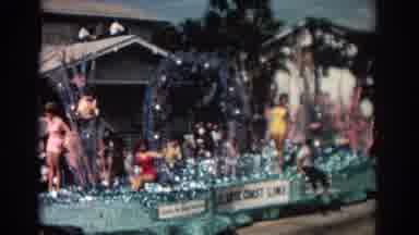 Pasadena California (1962): View Of Green Parade Float On A Bright Sunny Day