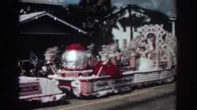Pasadena California (1962): Parade Of Floats Through The Streets
