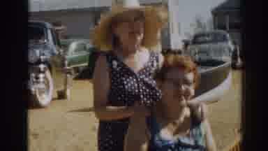 New Jersey USA (1963): Cheerful Ladies In Beach Attire Beautiful And Very Smiling