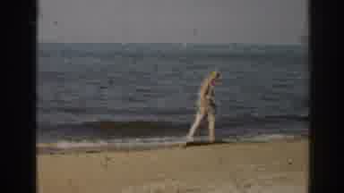 New Jersey USA (1963): A Lady Wander In The Beach And The One White Skirt Lady