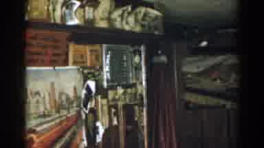 New Jersey USA (1963): A House Full Of Vintage Items