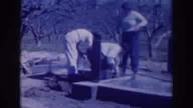 Sacramento California (1937): Old Style Filming Of Three Person Surrounded By