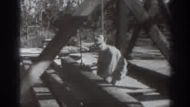 Sacramento California (1937): Old Video Clip Of Construction Worker Tying Up A Big