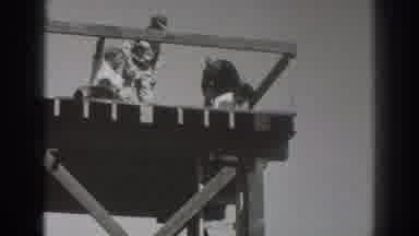 Sacramento California (1937): Boys And Men On A Platform