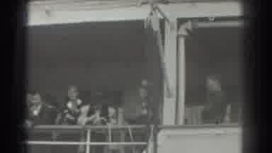 San Francisco California (1939): Vintage Video Of Well-Dressed Caucasian Crowd
