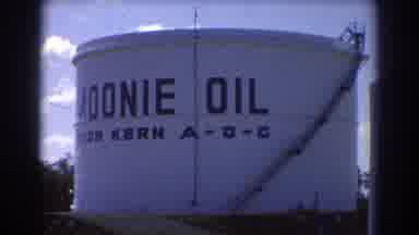 Brisbane Australia (1967): Rich Oil Company Wins Award For Best Company In The