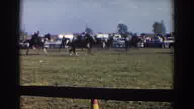 Wheeling Ohio (1957): Many Peoples Watching The House Riding In An Open Ground