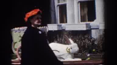 Yorktown Virginia (1958): A Memorable Video Of Grandmother Playing With Her Grand