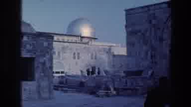 GARDEN TOMB JERUSALEM ISRAEL-1976: View Of Dome Of The Rock And Wailing Wall Title Card