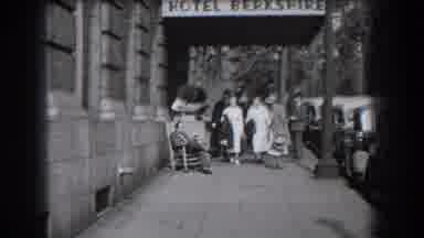 Reading Pennsylvania (1938): A Large Group Of Ladies Are Coming Out Of A Hotel