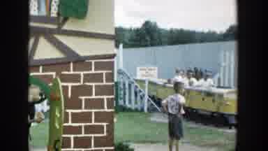 Wisconsin Dells Wisconsin (1954): In This Beautiful Atmosphere The Child Stands
