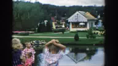 Wisconsin Dells Wisconsin (1954): Adult And Children Are Roaming Around An