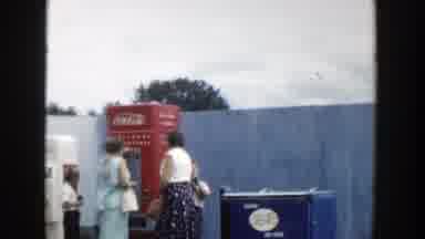 Wisconsin Dells Wisconsin (1954): Free Space Of An Amusement Park Bordered By A