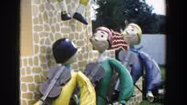 Wisconsin Dells Wisconsin (1954): Statues Amusement Red House Park Figures