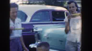 Wisconsin Dells Wisconsin (1954): Three Women And A Boy Eat Corn On The Cob Near