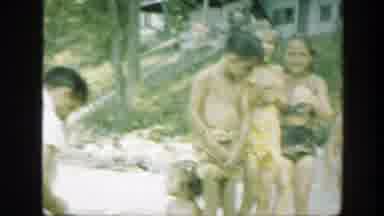 Connecticut (1947): Group Of Children In Swimsuit On A Connecticut Beach During