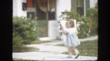 Florida (1945): A Father Makes His Baby Girl Happy By Coming Home