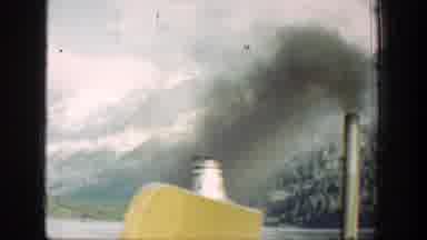 Chelan Washington (1939): Steamboat On The Water
