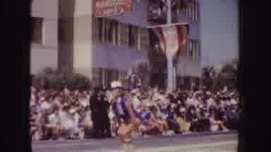 California (1952): Lady Waving People Shouting