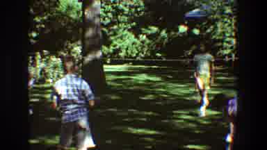 Toledo Ohio (1968): Family Playing Badminton In A Big And Nice Garden Full Of