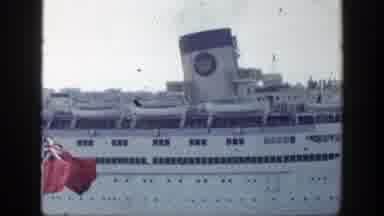 New York (1948): Luxurious Large Transportation Ship With Two Comb Traveling With