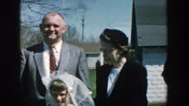 Michigan (1957): Family Garden Function Marriage Present Flowers To Bridegroom