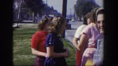 Las Vegas Nevada (1954): Group Of Four Young Women Listening To An Older Woman And