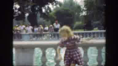 Washington DC (1948): Adorable Blonde Girl In Dress Fooling Around Water Pool And