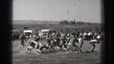 Washington (1939): A Beautiful Day And Many People Gathered And Running Trying To