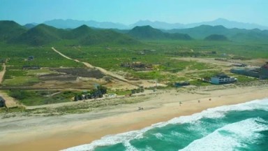CERRITOS BEACH BCS MEXICO-2021: One Cool Day With Good Weather