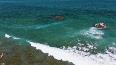EL TULE BEACH LOS CABOS BCS MEXICO-2023: Pristine Ocean Waves Breaking on Rocky Shores