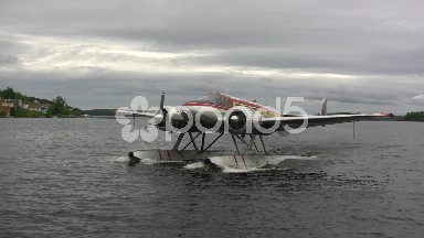 Norseman Floatplane Coming to a Stop