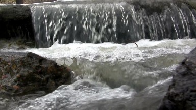 (Prefect Loop) Wide Concrete Waterfall
