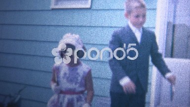 (8mm Vintage) 1966 Dressed Up Children Going To Church