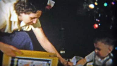 1953: Howdy Doody Acrobat Toy Charms Child's Christmas