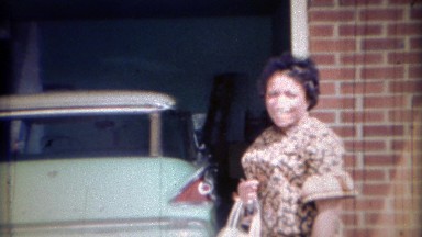 1969: African and caucasian women are neighbor friends.