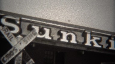 1946: Sunkist oranges company factory processing plant sign. VILLA PARK,