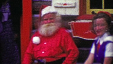 1952: Kids Need Pep Talk From Mom To See Scary Christmas Santa Claus.
