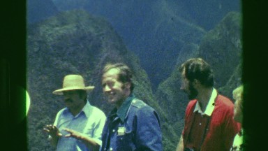 1977: Tourist vista Machu Picchu native Inca civilization fancy straw hat