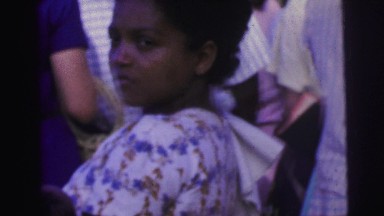 1979: the video shows few poor people along a coastal area with a plain face