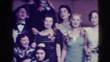 1941: the large group of performers prepare for the show NEW YORK